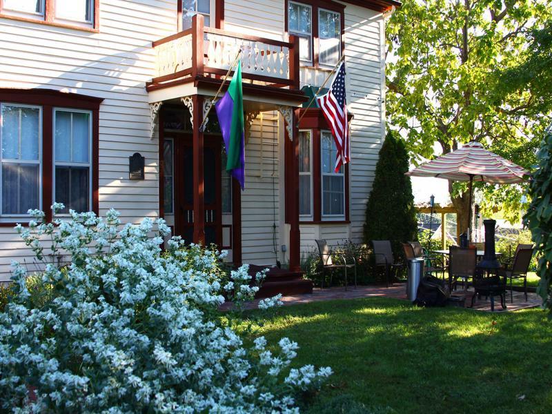 Captain Wohlt Inn Hermann Exterior photo